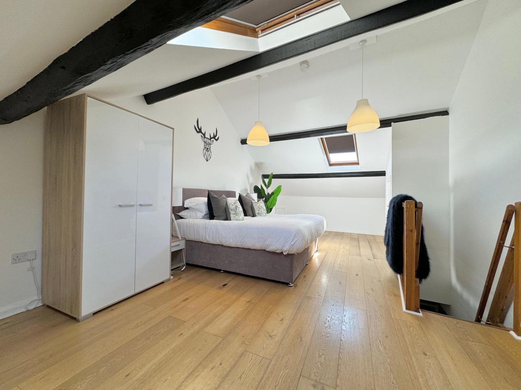 Nordic Suites Ulverston Ngoại thất bức ảnh