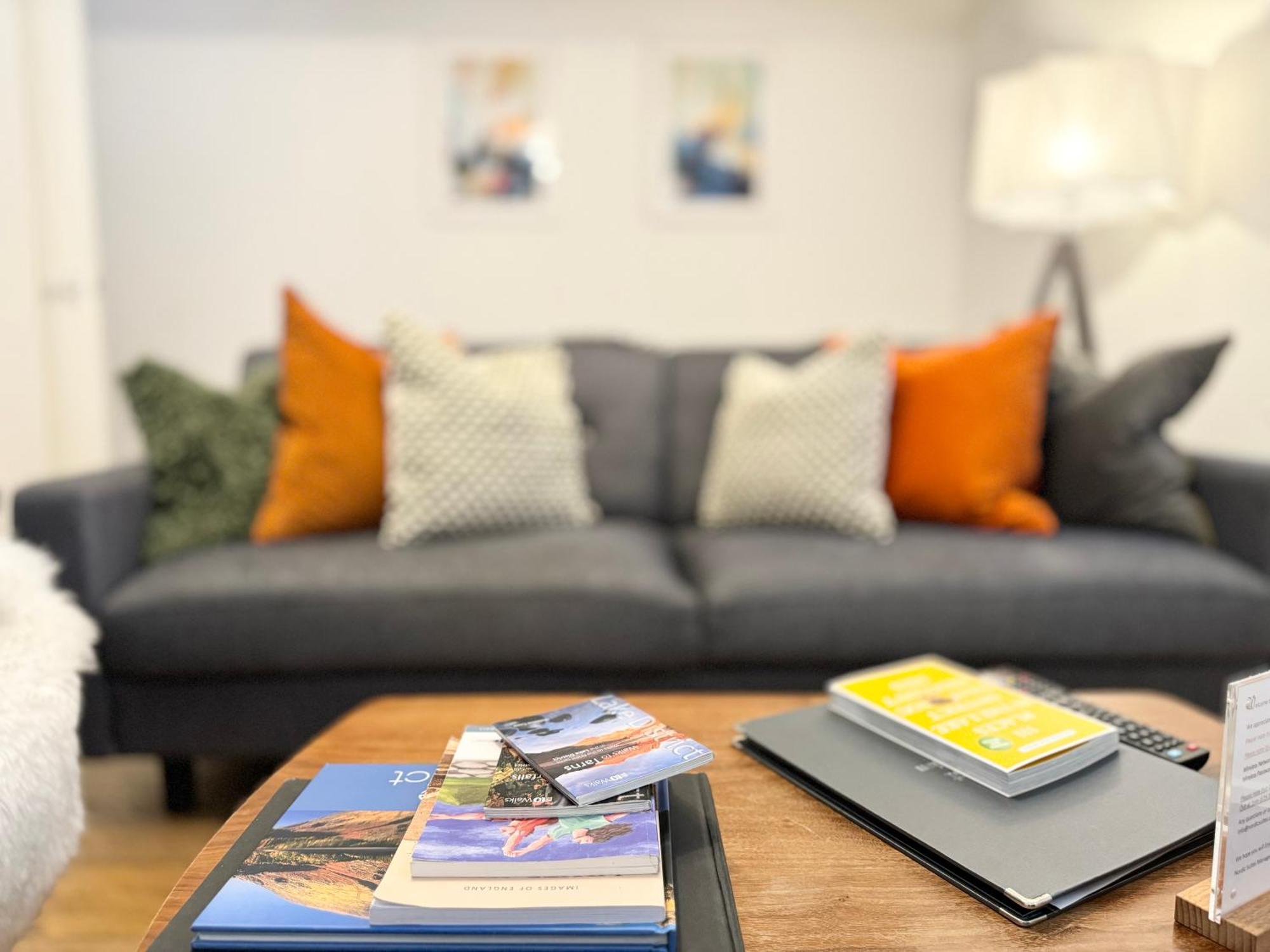 Nordic Suites Ulverston Ngoại thất bức ảnh